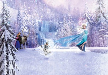 Buzlar Ülkesi Ve Disney Kahramanları